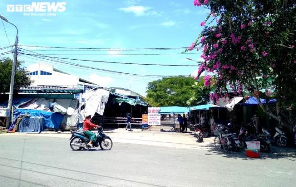 Người bán xôi mắc COVID-19, Đà Nẵng phong tỏa 1 chợ, xét nghiệm 300 người
