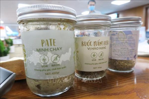 Hà Nội: Chưa liên hệ được 493 khách hàng mua pate Minh Chay