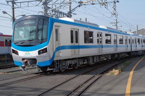Tàu Metro Số 1 tháng 10 về Sài Gòn