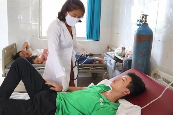 Bình Phước: Không tìm ra nguyên nhân 42 công nhân nhập viện sau bữa ăn