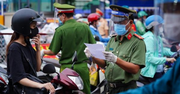 TP.HCM dừng hết 310 chốt kiểm soát người dân ra đường không lý do của quận huyện
