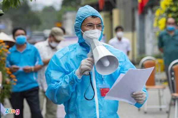 Người tiêm 2 mũi vaccine vẫn phải xét nghiệm nCoV khi vào Quảng Ninh