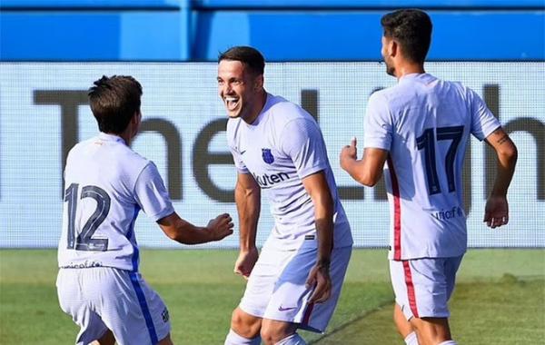 Tân binh Depay ghi bàn ngay trong trận ra mắt, Barcelona thắng tưng bừng