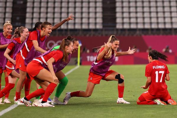 Chung kết bóng đá nữ Olympic: Thụy Điển đại chiến Canada