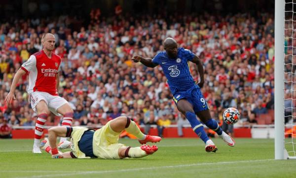 Liverpool sẽ cho Van Dijk bắt chết Lukaku